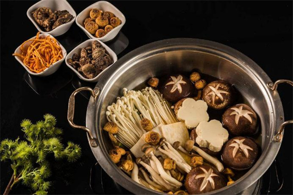 胜记鲜牛肉火锅加盟