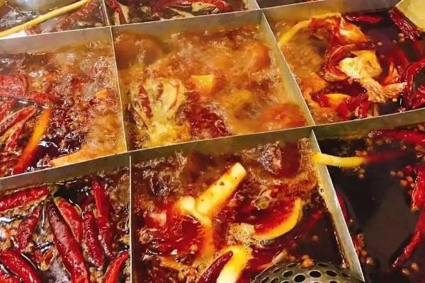 露华火锅加盟