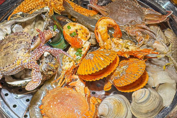 金兴港式海鲜火锅店加盟