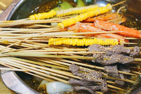 可以手提串串加盟