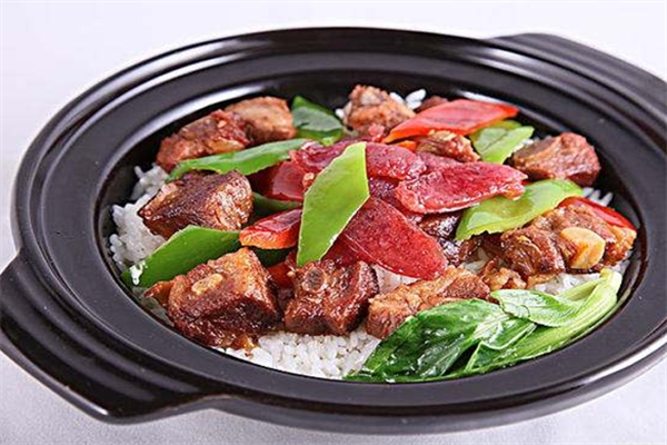 香盈煲仔饭加盟