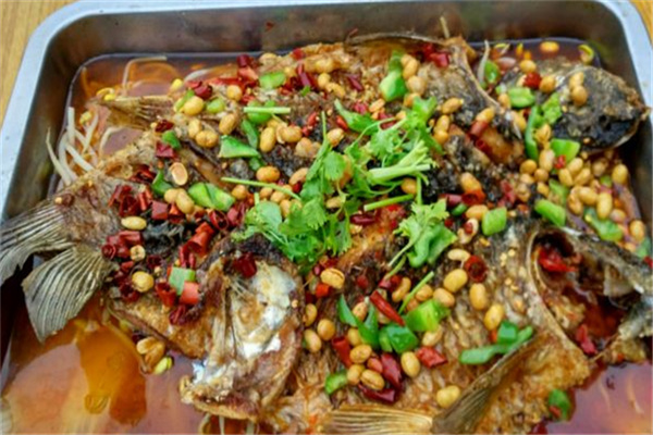 大亨东北菜烤鱼龙虾火锅烧烤加盟