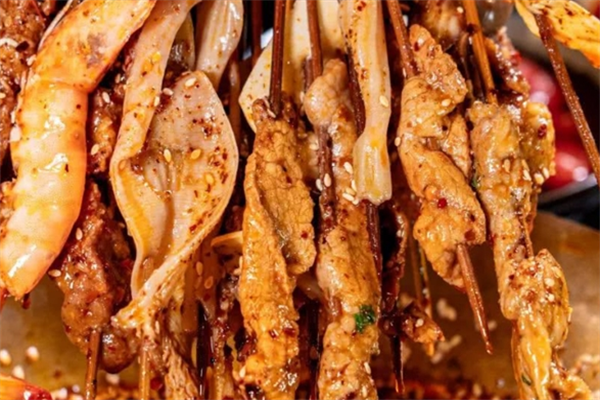 柏味汇火锅串串加盟