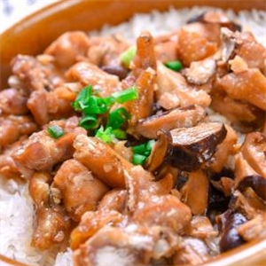 满泰煲仔饭