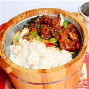 路恩纳煲仔饭