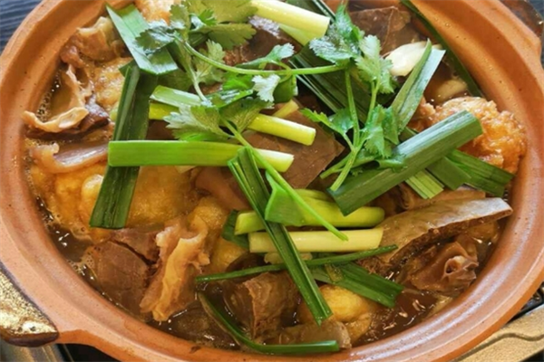 煲煲掟煲仔饭加盟