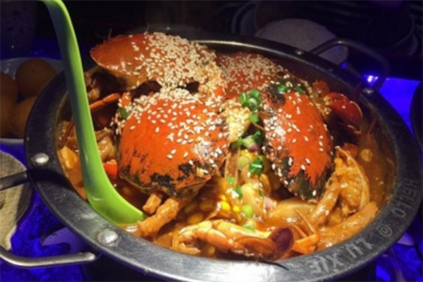 小鬼肉蟹煲加盟