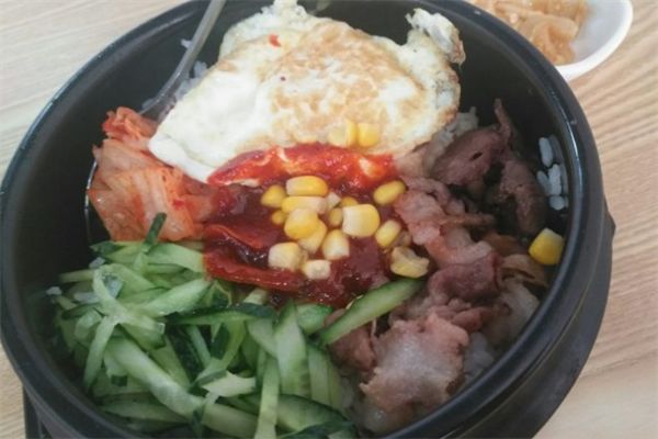 寿司爱上拌饭加盟