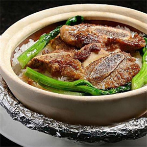 吖媽煲仔飯