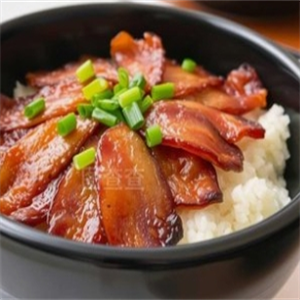 特色搖滾煲仔飯