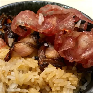 源鄉美食煲仔飯