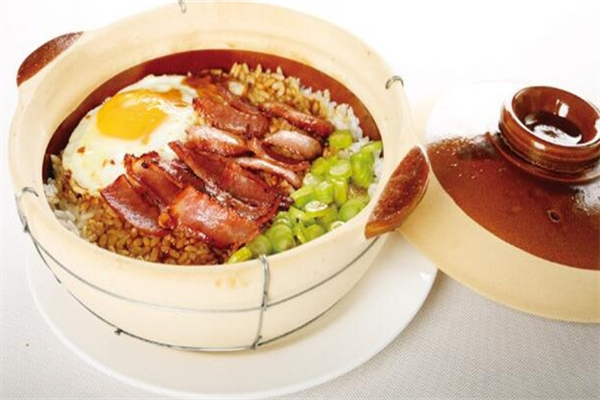金鸣煲仔饭加盟