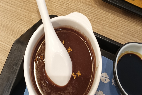 大鹏煲仔饭加盟