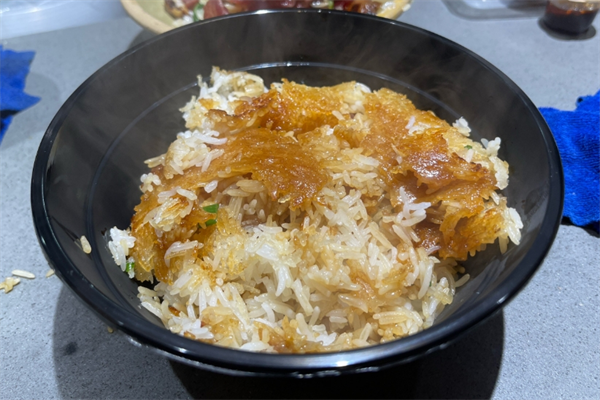 吴记广式煲仔饭加盟
