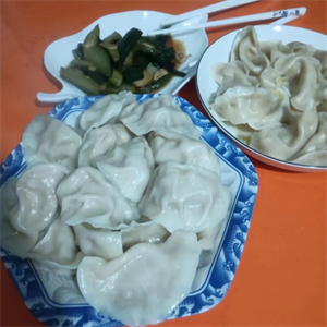 北方溪水餃子館
