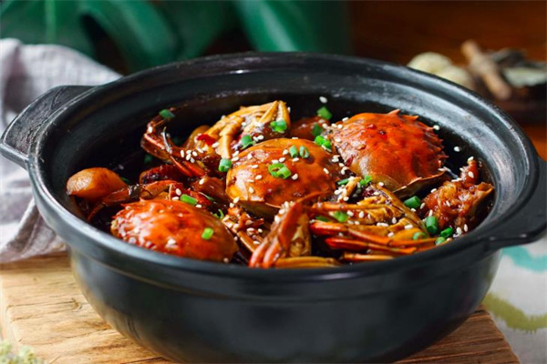 商户肉蟹煲加盟