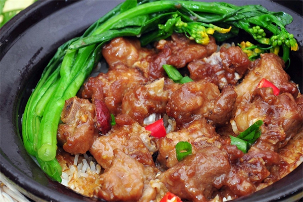 香味煲煲仔饭加盟