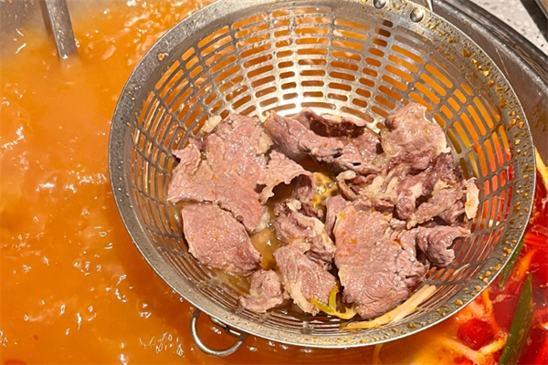 生态探鱼鱼火锅加盟