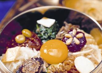 東東烤肉拌飯