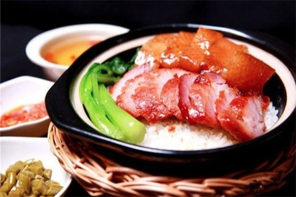 煲回味煲仔饭加盟