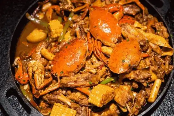 泽清小厨肉蟹煲加盟