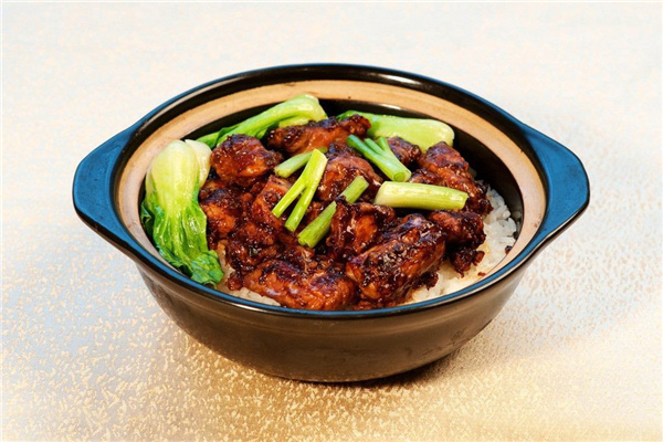 冒仔煲仔饭加盟
