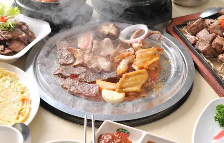 伴城烤肉餐吧