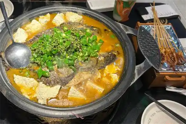 探鱼烤鱼饭加盟