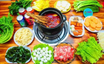 雄兄和火鍋店