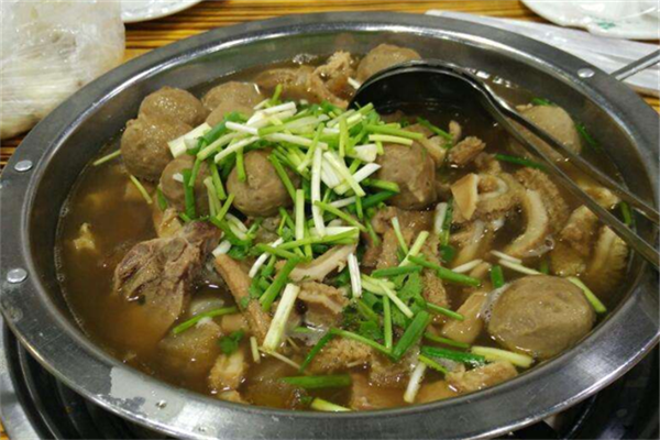 502牛杂火锅麻辣烫加盟
