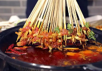 渝地居串串香