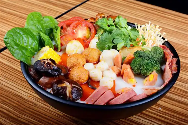 吃鸡冒菜加盟