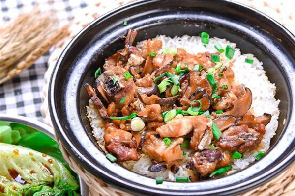 须记煲仔饭加盟