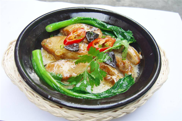 周记笼仔饭煲仔饭加盟