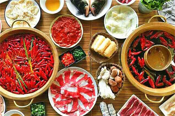 富菎特色火锅加盟