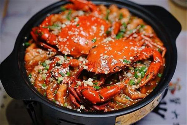 太嘴肉蟹煲加盟