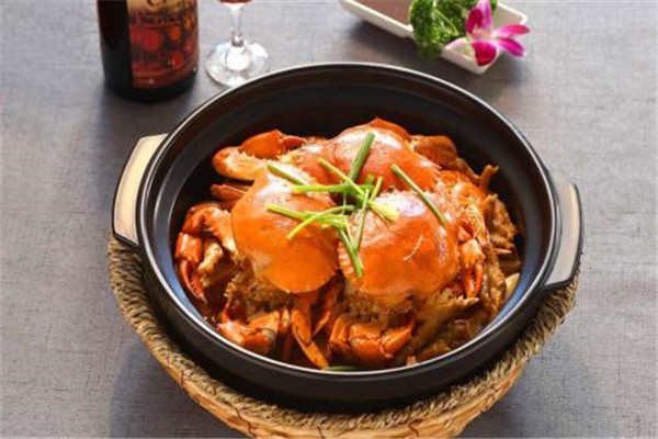 太嘴肉蟹煲加盟