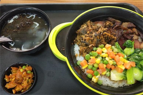 广式煲仔饭店加盟