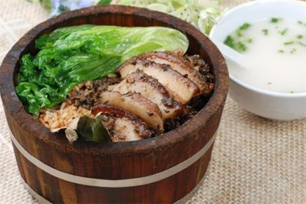 赣香木桶饭加盟