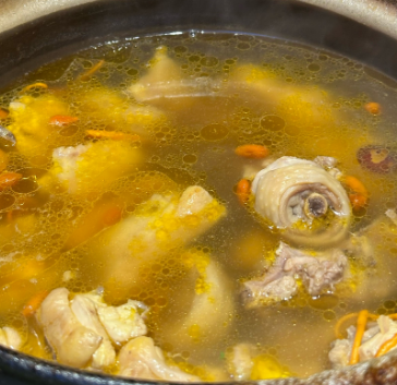 榜樣鮮煲雞湯