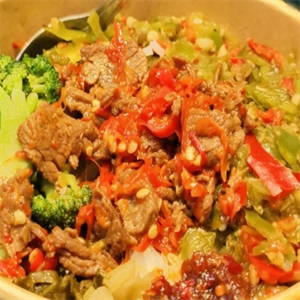 二牌剁椒拌飯