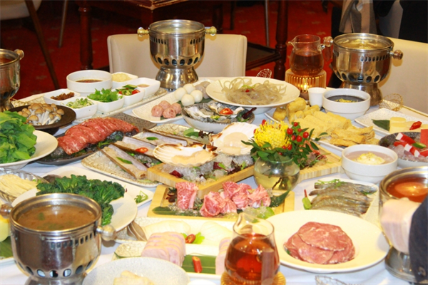和荣烧腊快餐加盟