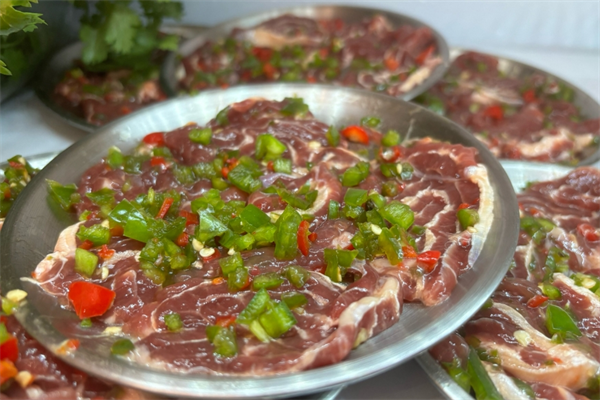 转圈麻辣烫加盟