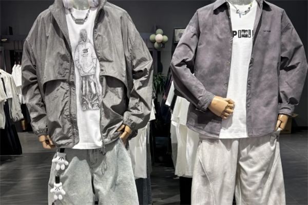 抢回街头潮牌店加盟