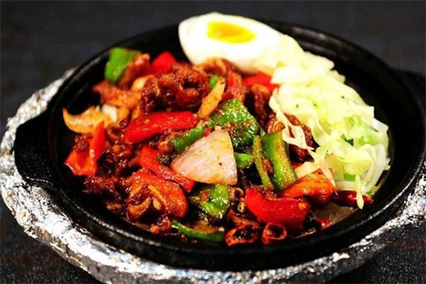 回味煲仔饭加盟