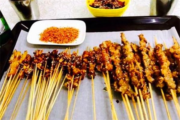 街边儿吉林牛肉串加盟