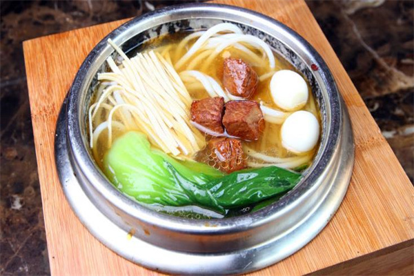 碗绿臭豆腐米线加盟
