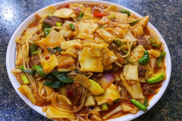 马大胡子羊肉面片加盟