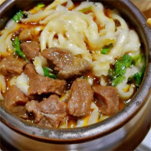 瓦罐牛肉面