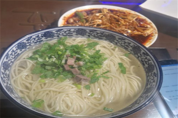 拜记牛肉面加盟